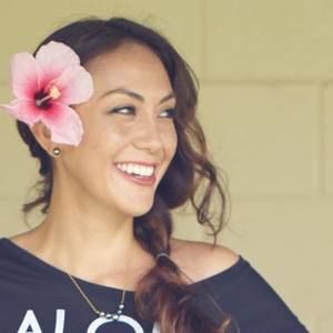 Meet your Posher, Lara